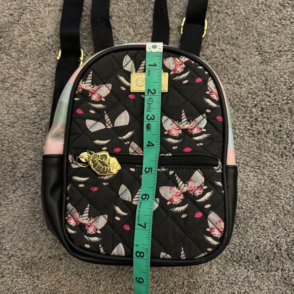 Betsey Johnson mini unicorn backpack. - Picture 2 of 7